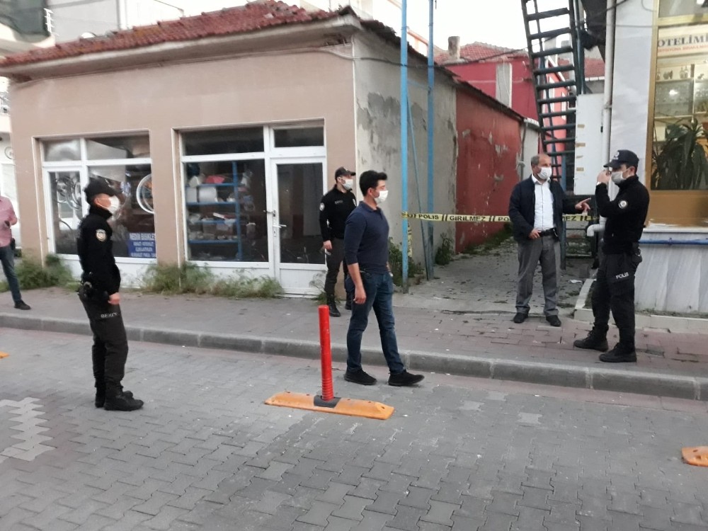 Silahlı kavga: 2 yaralı 