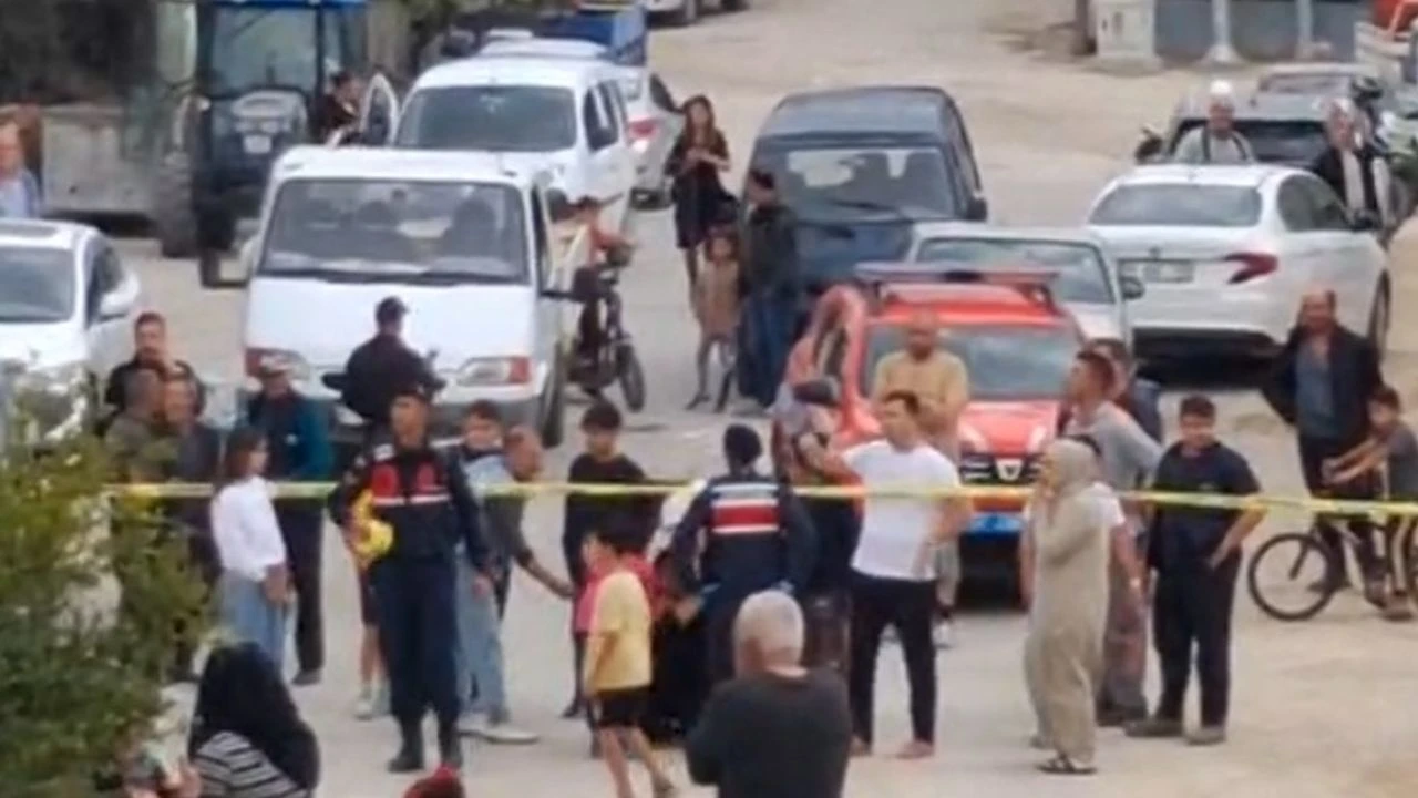 Silahlı kavgada 1'i çocuk 3 kişi yaralandı!