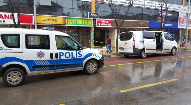 Silahlı kuyumcu soygunu girişimi