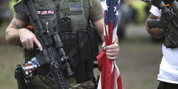 Silahtan vazgeçmeyen ABD 'Kırmızı Bayrak'la çözüm arıyor