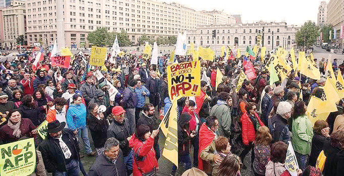 Şili’de BES tepkileri büyüyor