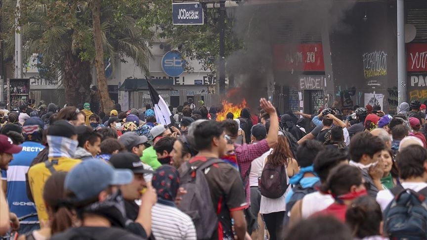 Şili'de protestocular kalıcı çözümler istiyor