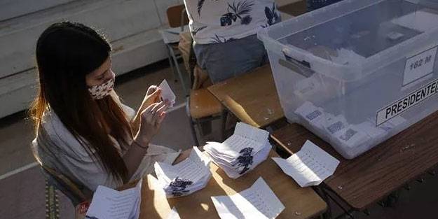 Şili'de yeni devlet başkanını ikinci tur seçimleri belirleyecek