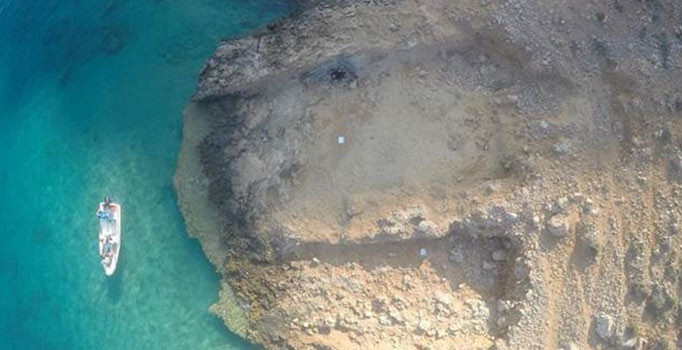 Silifke İlçesi Dana Adası'nda 3 bin 200 yıllık tersanede bulundu