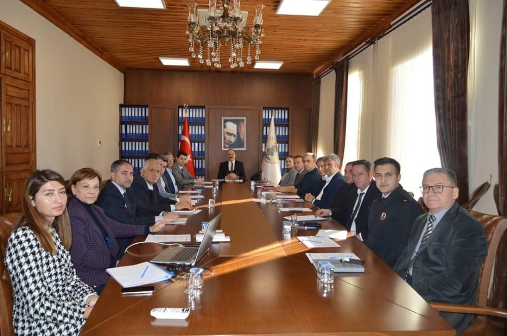 Silifke’de ‘Uyuşturucu ve bağımlılıkla mücadele değerlendirme toplantısı’ yapıldı 