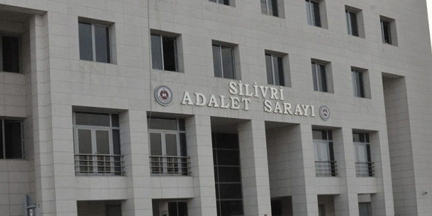 Silivri Adliyesi önünde silah ateşledi