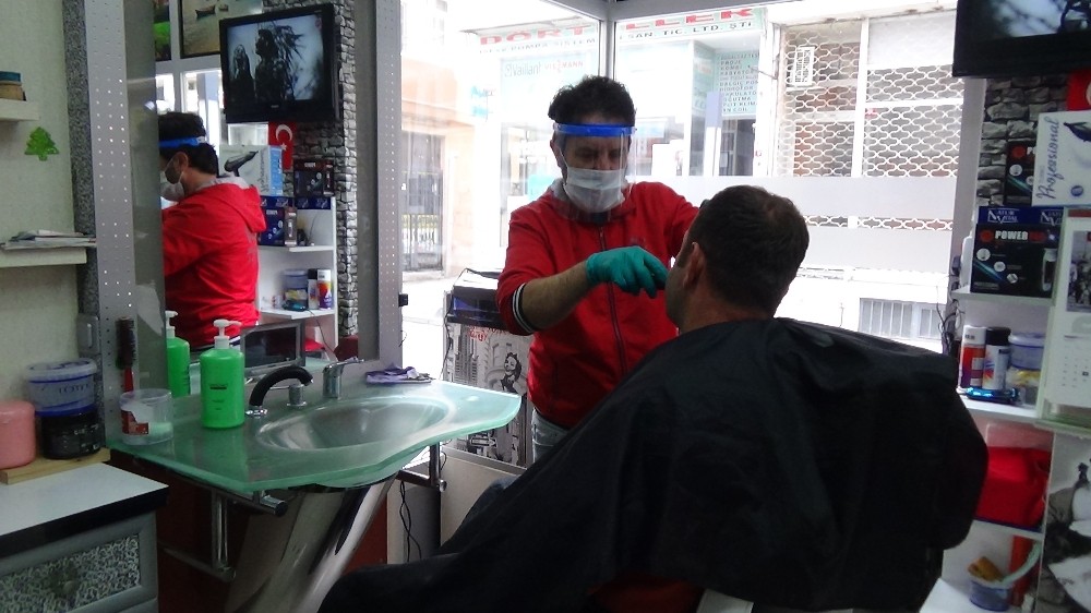 Silivri’de kuaförler ve güzellik merkezleri hizmete başladı 