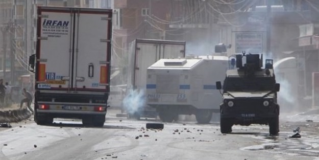 Silopi karıştı! Polisten müdahale