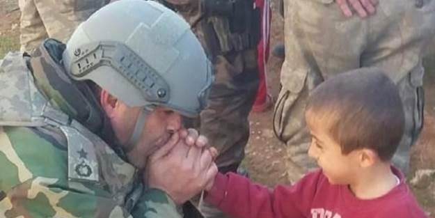 Silopi'de duygulandıran fotoğraf