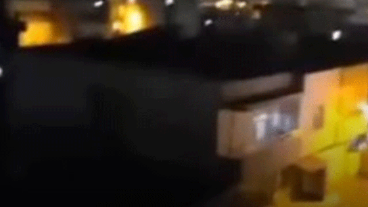 Silopi'de korkutan patlama! Gece gündüze döndü!