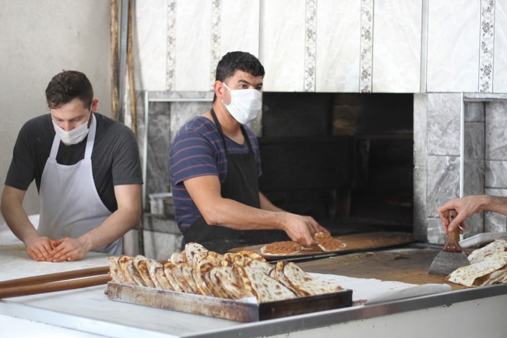 Silopi’de Ramazan ayında lahmacuna yoğun ilgi 
