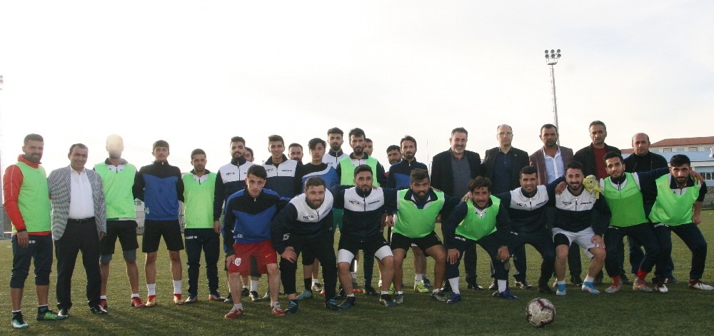 Silvan Emniyet Müdürü Aral’dan sporculara ziyaret 