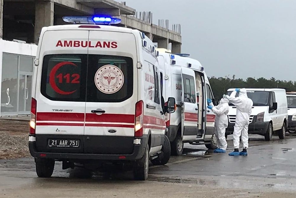Silvan’da 2’si kardeş 4 kişinin korona virüs testi pozitif çıktı 