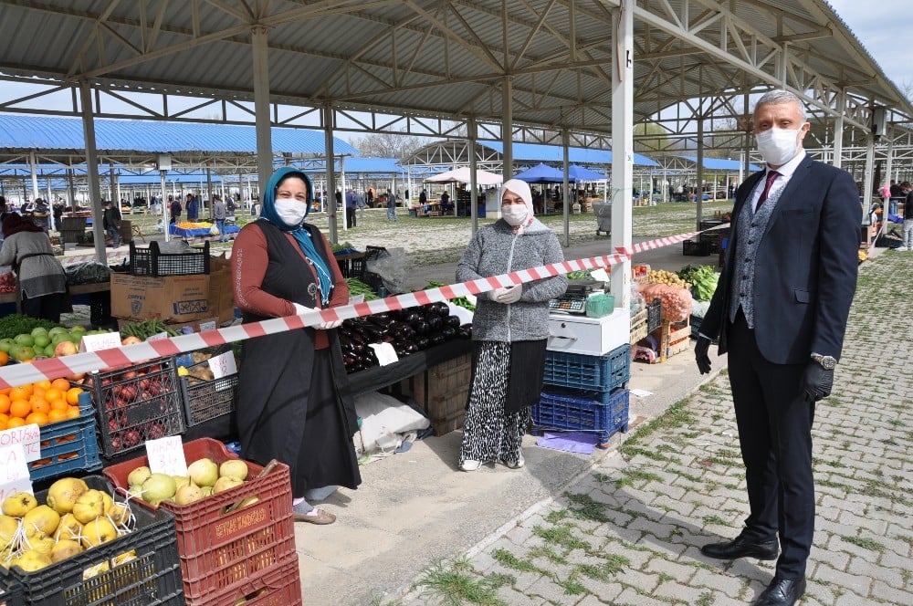 Simav’ın halk pazarının yeri değişti 