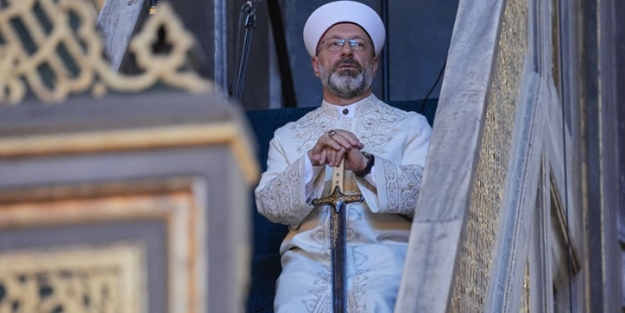 Şimdi de Facebook’tan Siyonist uşaklığı! Ayasofya’daki gıyabi cenaze namazı videosuna sansür