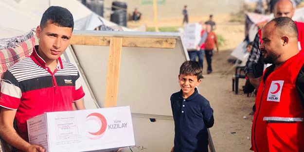 Şimdiye kadar gönderilen en büyük yardım! MÜSİAD ve Kızılay ortaklığındaki koliler Gazze'ye ulaştırıldı!