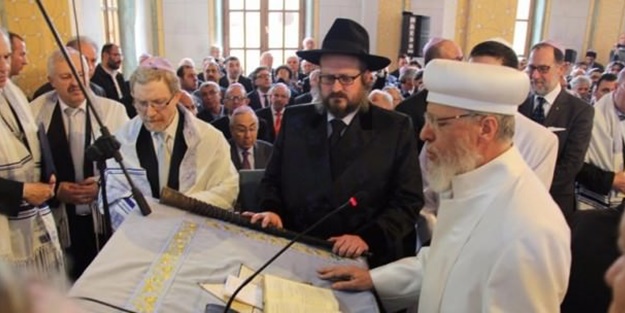 Hahamlardan Erdoğan'a dua!