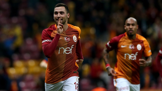 Sinan Gümüş adım adım Benfica'ya