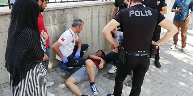 Sınav çıkışı saldırıya uğradı!
