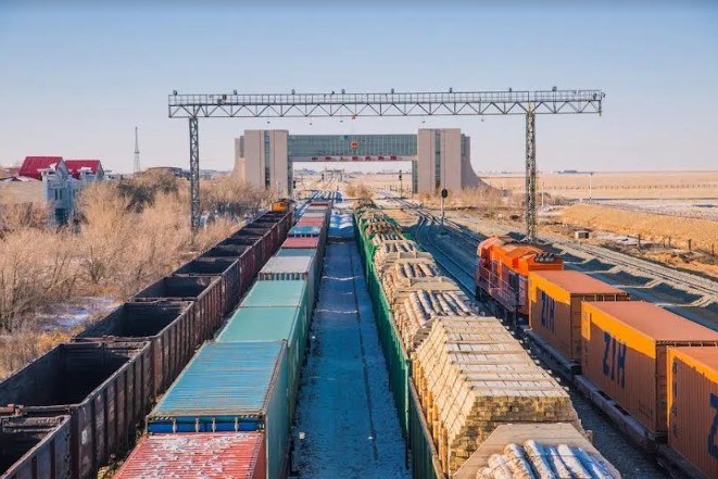 Sincan sınır kapısından Avrupa’ya giden tren sayısı 7 bini geçti