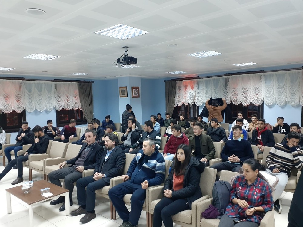 Sincan’da bilgi okuryazarlığı eğitimi 