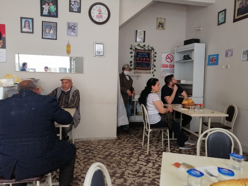 Sındırgı’da işletmeler normal hayata adapte oldu 