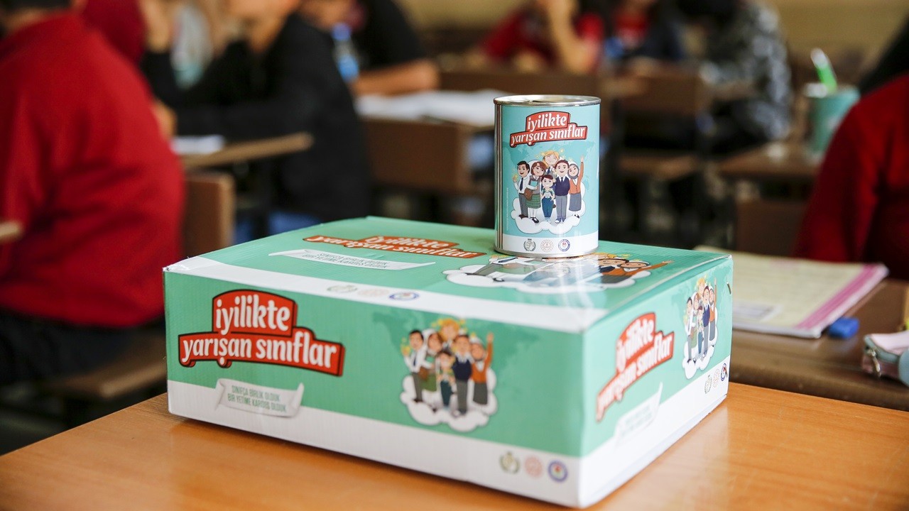 Sınıflar iyilikte yarışmaya devam ediyor