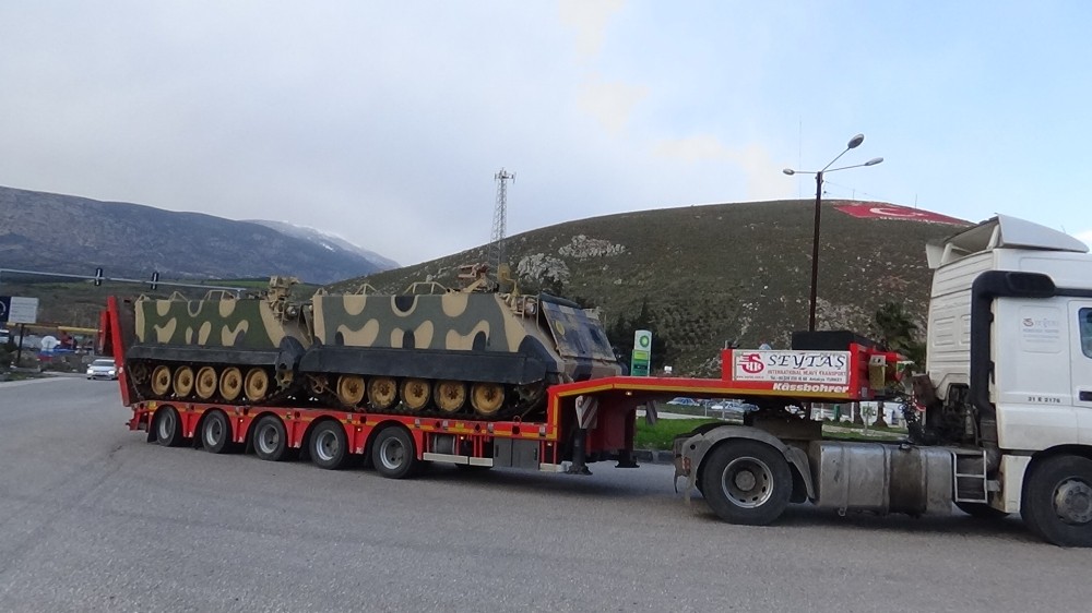 Sınır birliklerine askeri araçlarla ZPT sevkiyatı 