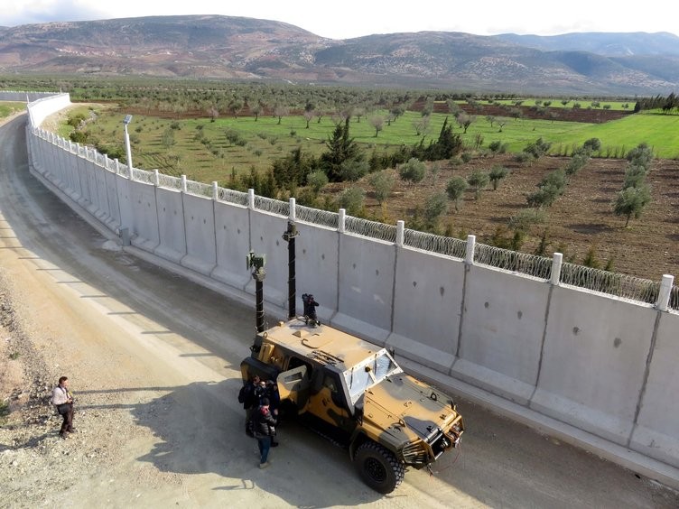 Sınır duvarına iki yeni yerli teknoloji