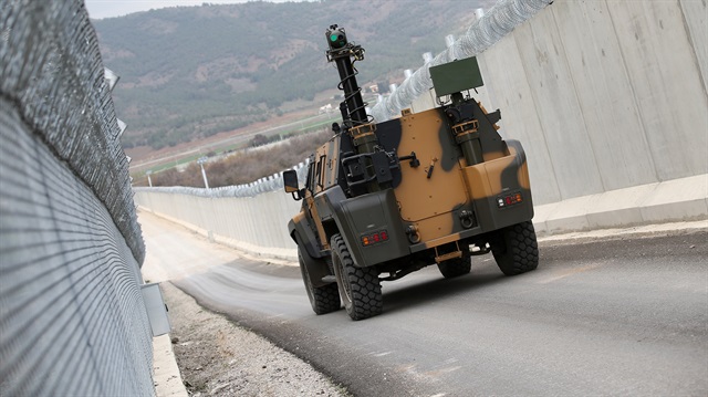 Sınır hattına 'Kobra-2'li koruma