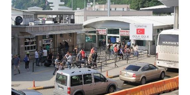 Sınır kapısında fıkra gibi olay