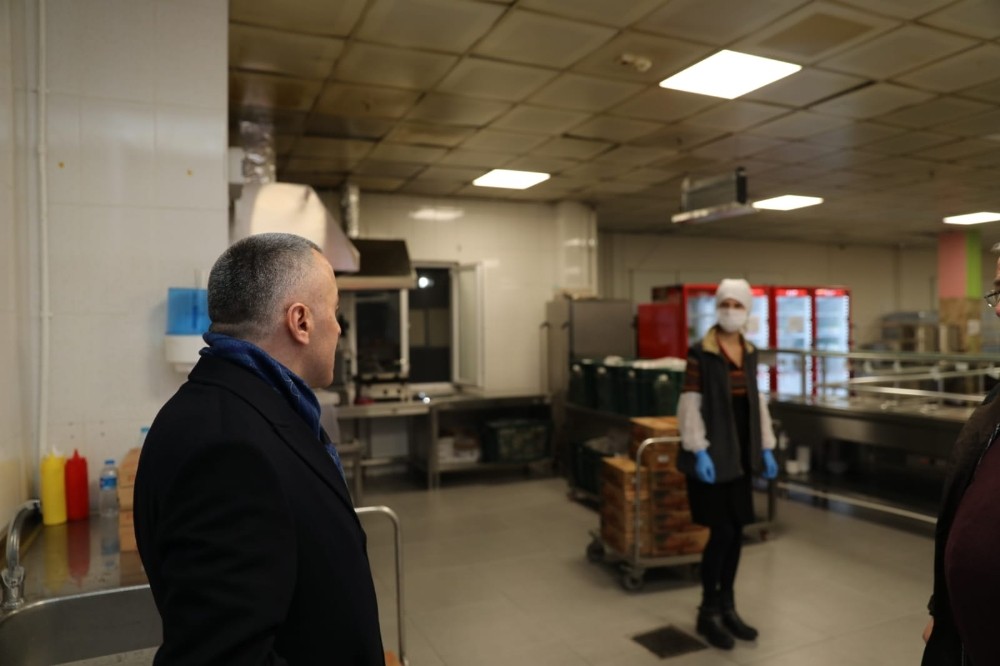 Sınır kentte iki yurt karantina için ayrıldı 
