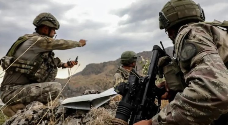 Sınır ötesinde büyük temizlik: Çok sayıda terörist etkisiz hale getirildi