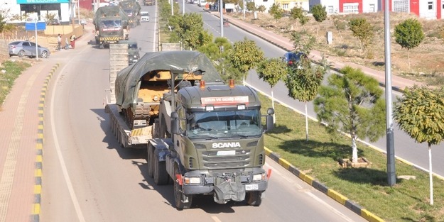 Sınıra askeri sevkiyat!