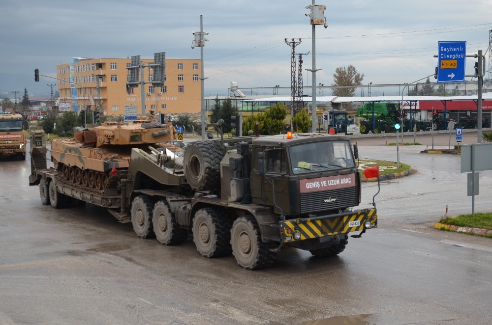 Sınıra tank sevkiyatı 