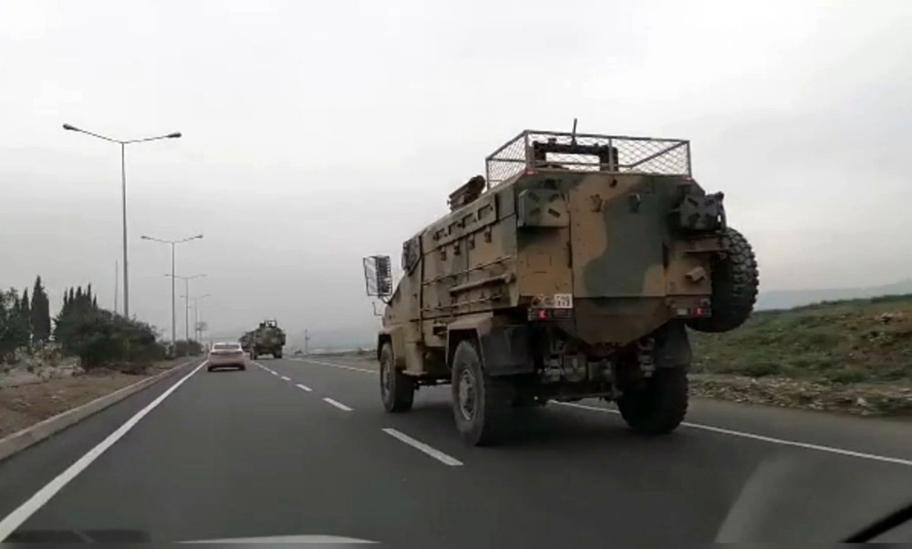 Sınıra zırhlı araç sevkiyatı 
