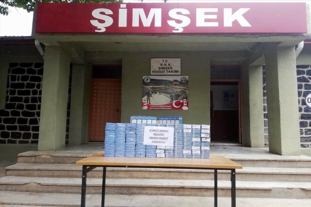 Sınırda bin paket kaçak sigara ele geçirildi 