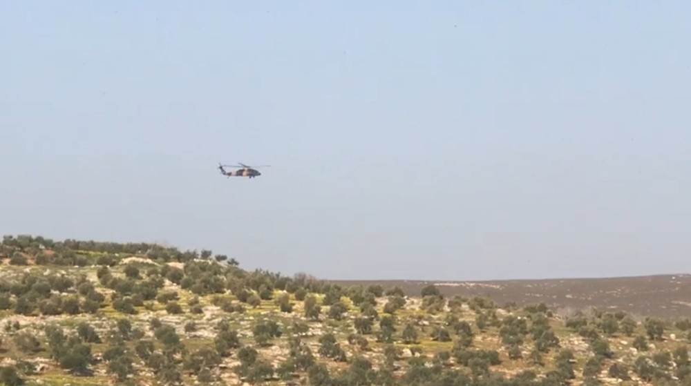 Sınırda helikopter hareketliliği 