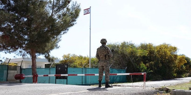 Sınırda provokasyon: Rumlar barikatları yıkıp KKTC'yi taciz etti!