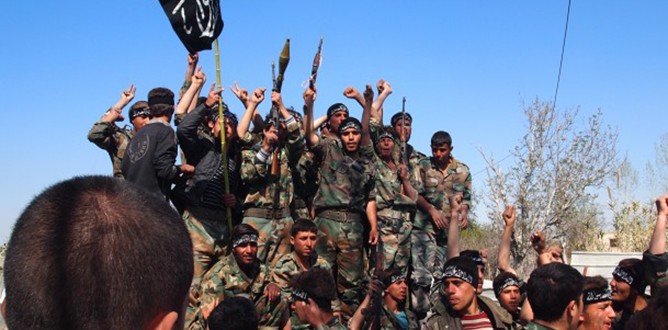 Sınırda üstünlük muhaliflere geçti