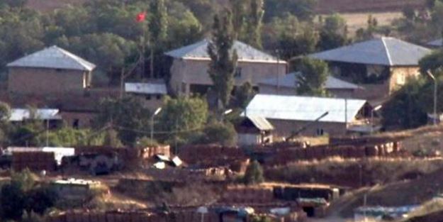 Sınırdaki Mehmetçiğe PKK'dan havanlı saldırı