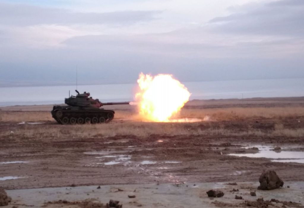 Sınırdan Türkiye'ye girmeye çalışan terörist tankla vuruldu