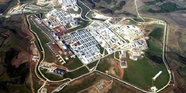 Sınırımıza yakın Kimyasal silah üssü kuruyorlar