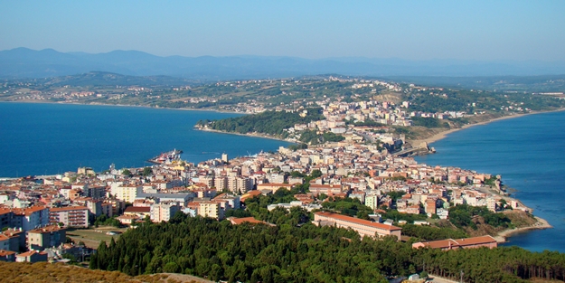 Sinop Üniversitesi 4 yıllık taban puanları 2021, yüzdelik dilimleri ve kontenjan sayıları kaçtır?