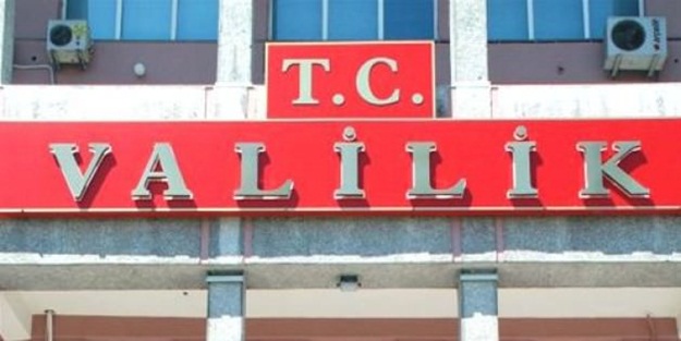 O vali görevden alındı