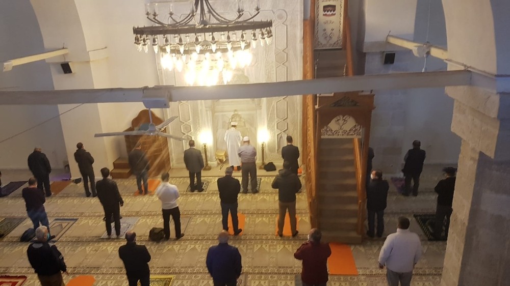 Sinop’ta 74 gün sonra ilk cuma namazı 