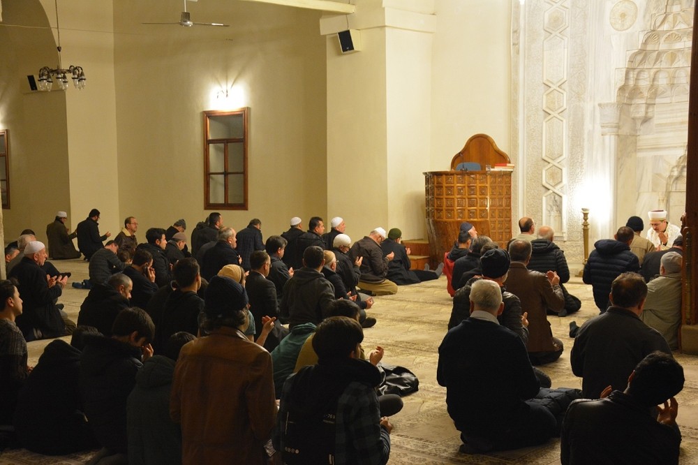 Sinop’ta askerler ve gaziler elle semaya kalktı 