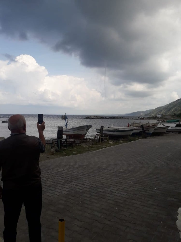 Sinop’ta çıkan hortum korkuttu 