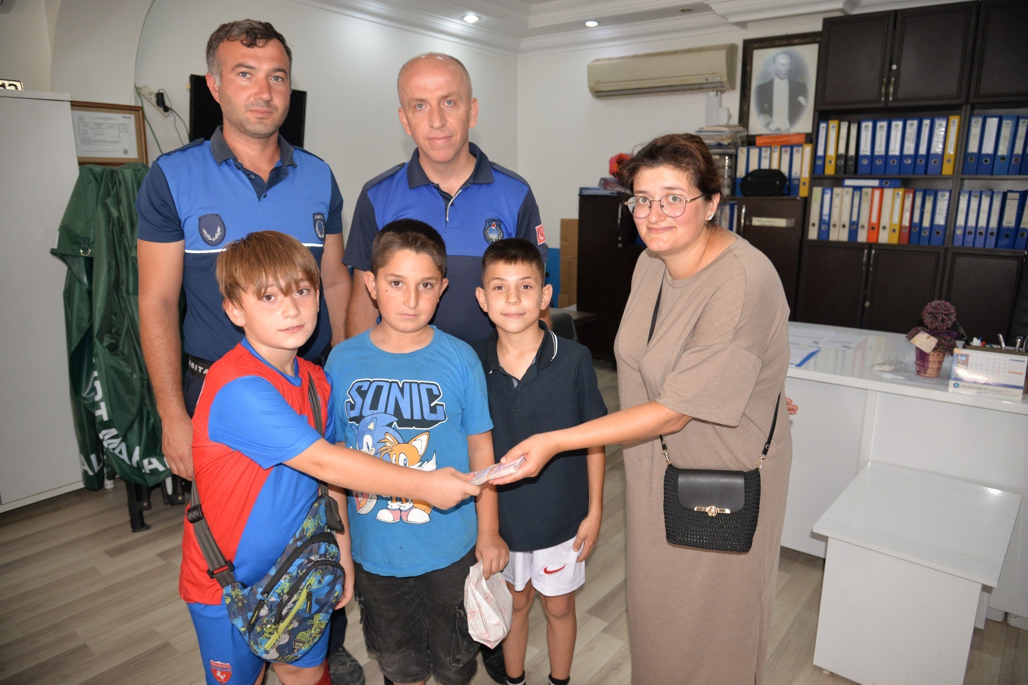 Sinop’ta çocuklardan örnek davranış