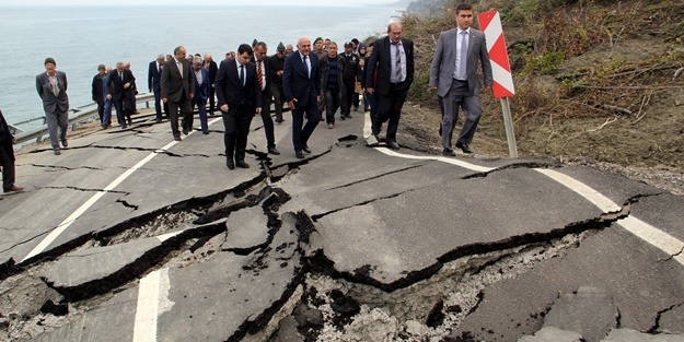 Sinop'ta heyelan